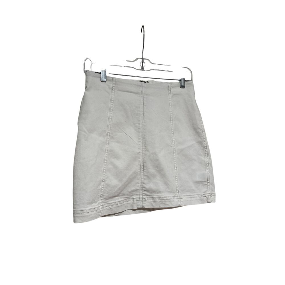 Free People White Denim Mini Skirt Size 6 - Picture 2 of 9